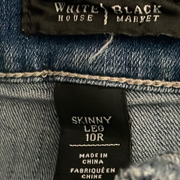 #004, White House Black Market skinny leg jeans, size 10 - Picture 3 of 3